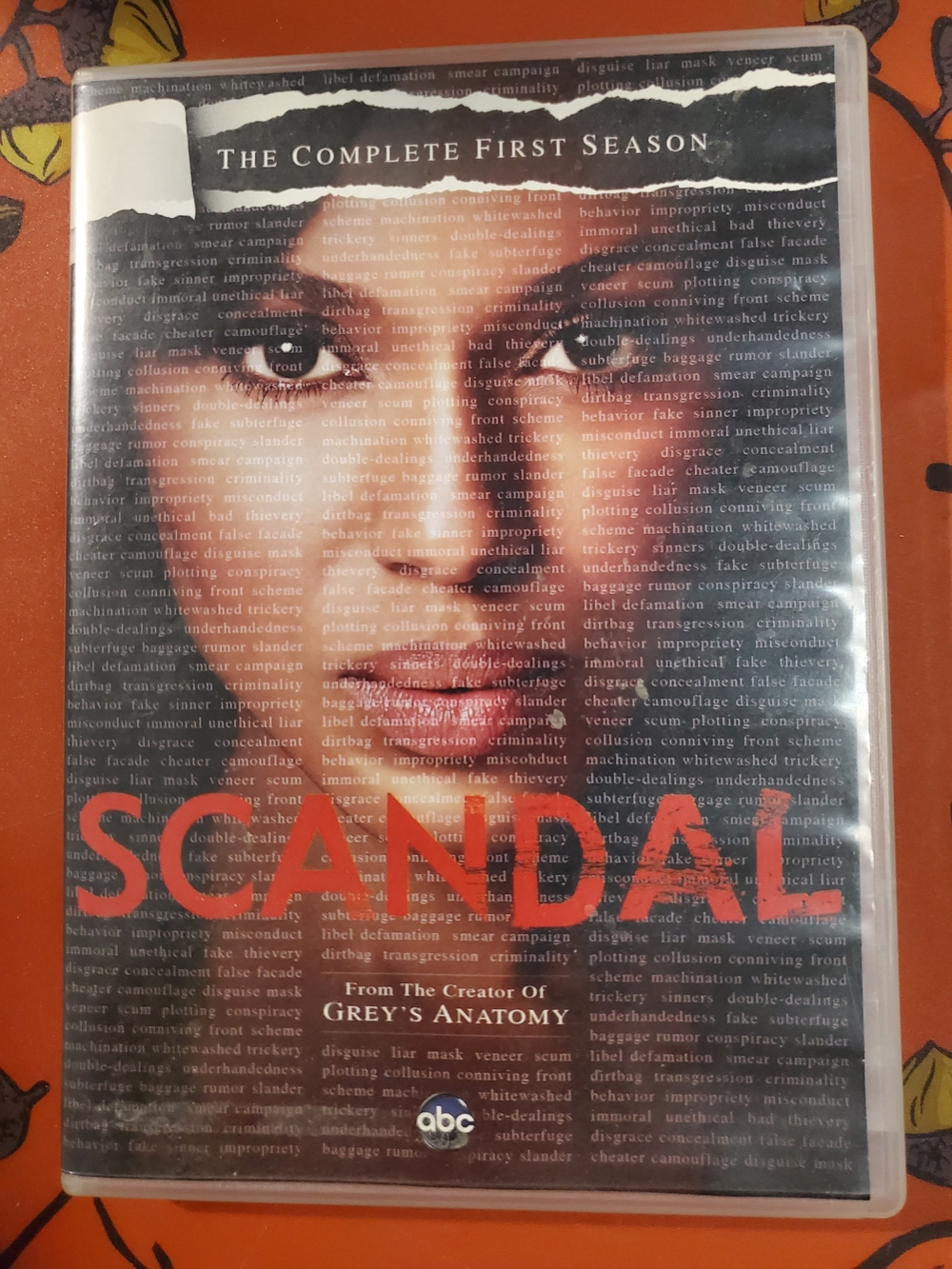 Scandal: The Complete First Season DVD Box Set 💿